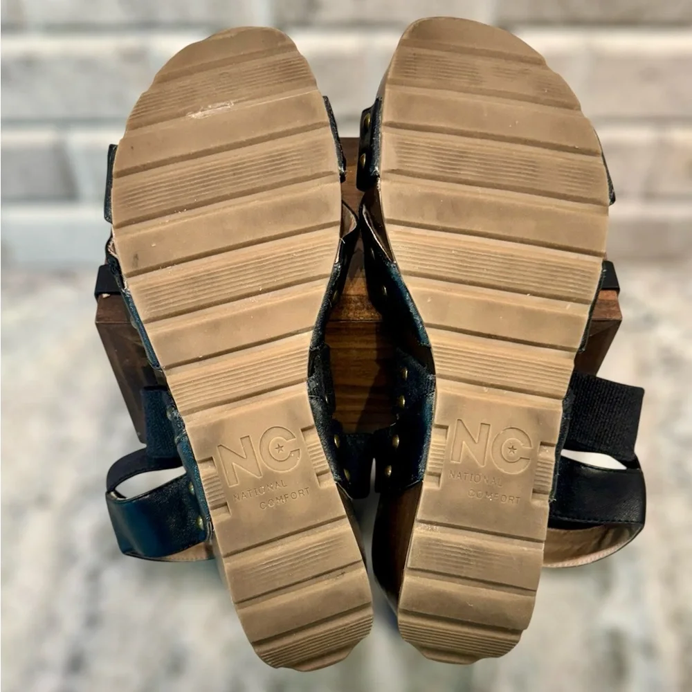 NC National Comfort Mellie Black Wedge Sandals with Cross-Strap Design, Size 9